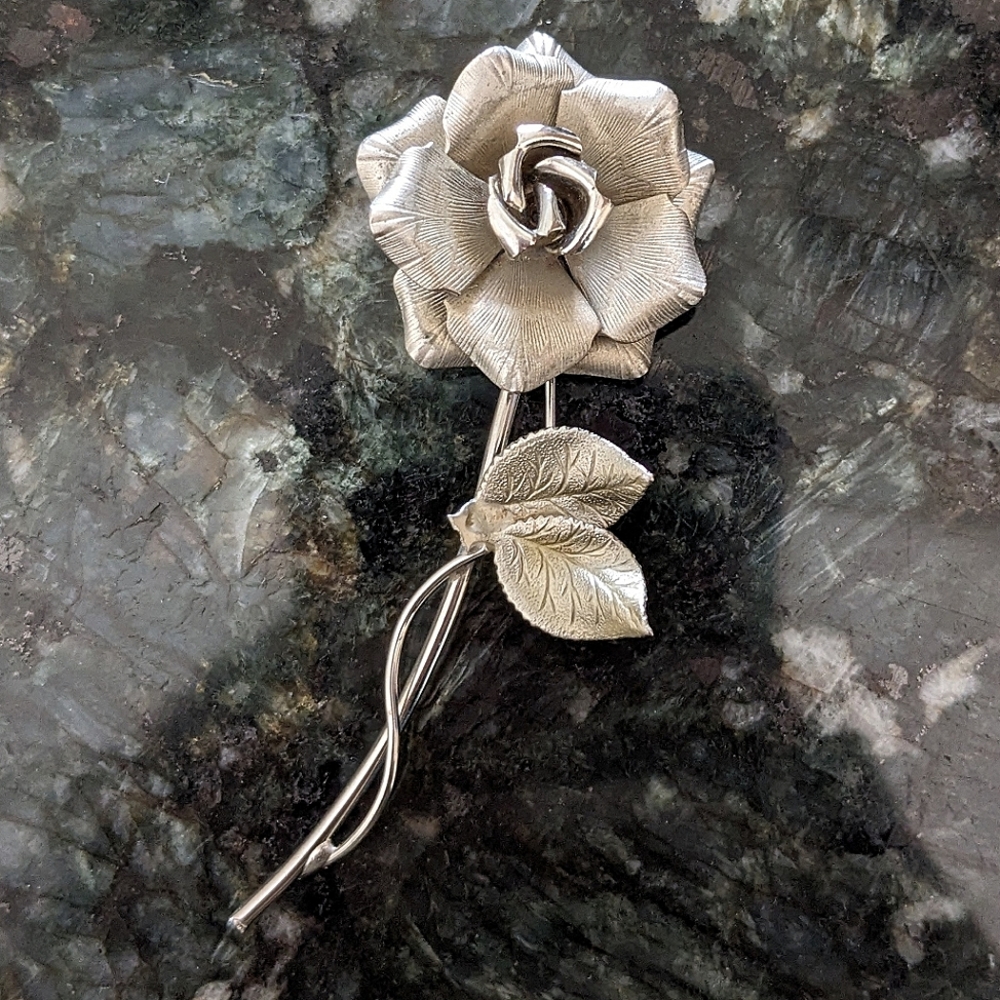 Vtg Silver Toned Metal Rose Brooch